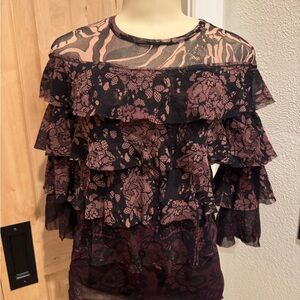FUZZI Elegant tiered layers Ruffle Top Blouse - Black and Mauve sz Small